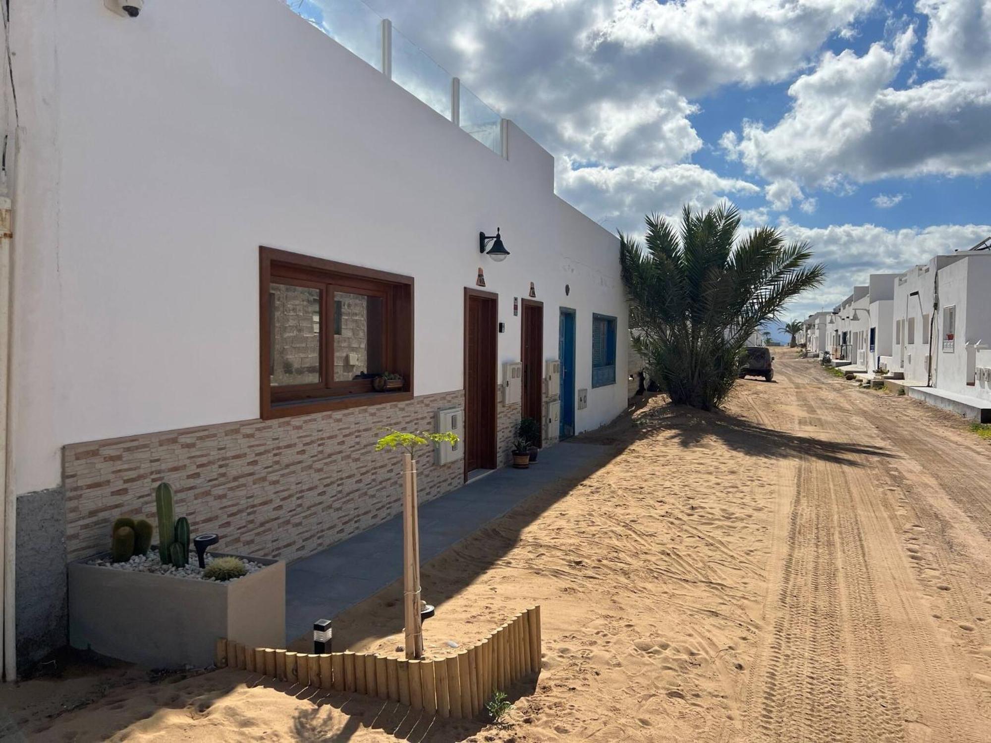 La Graciosita Traditional Home Caleta de Sebo Exterior photo